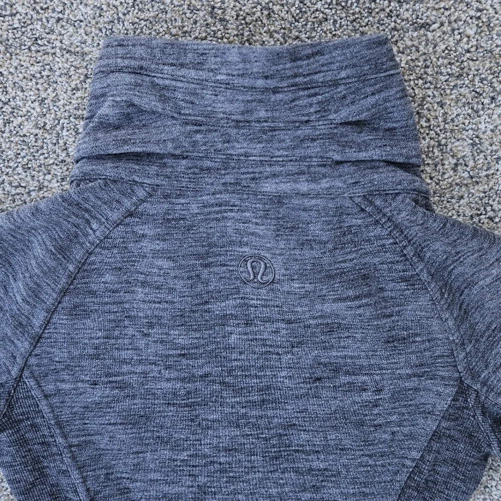 Lululemon Radiant Jacket II Heathered Core Dark Grey Full Zip Sweatshirt Size 6